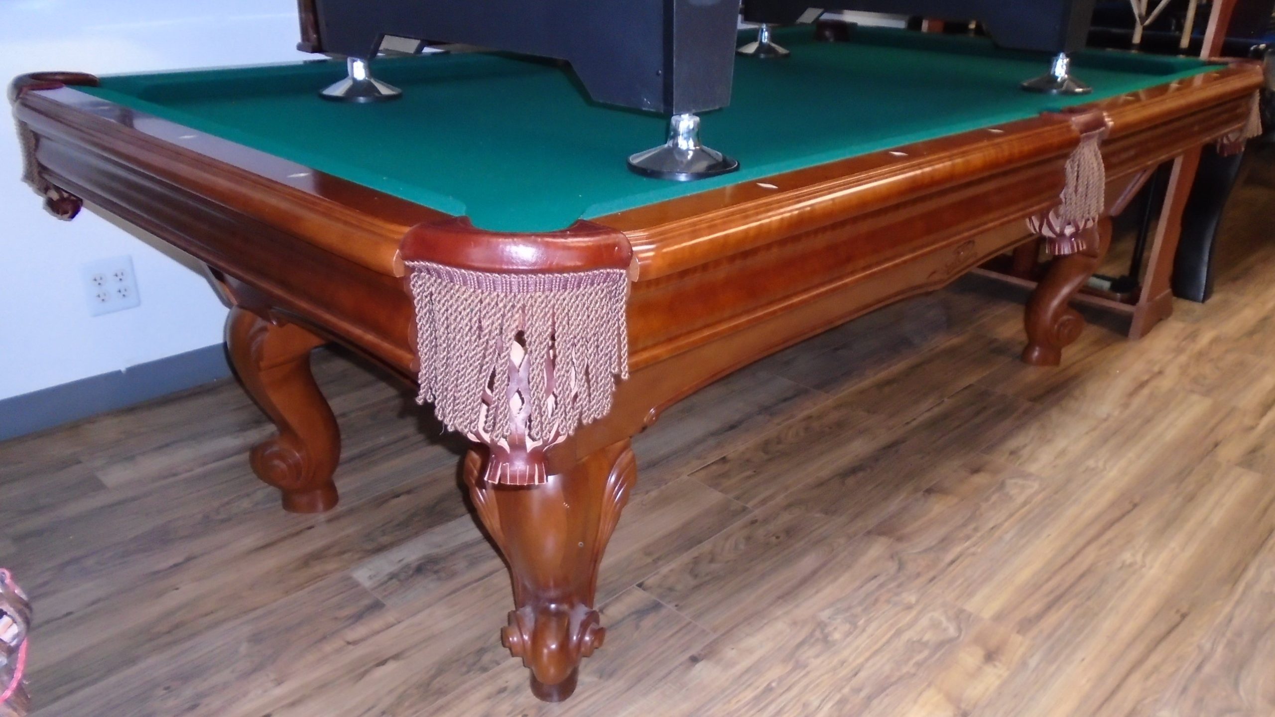 8' Brunswick Camden II Pool Table